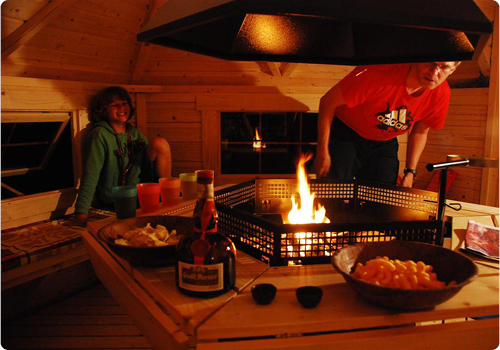 Finse grill kota bbq in een blokhut van Ticra Outdoor
